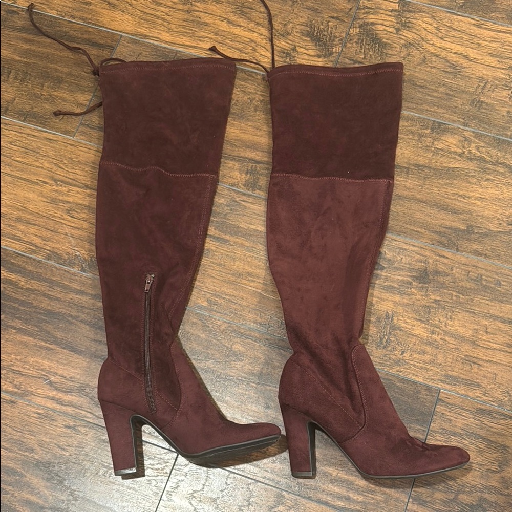 Women's Over-the-Knee Boots in Burgundy